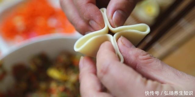胡萝卜|宅在家里用饺子皮做烧麦,营养美味又好看,孩子早餐最爱吃