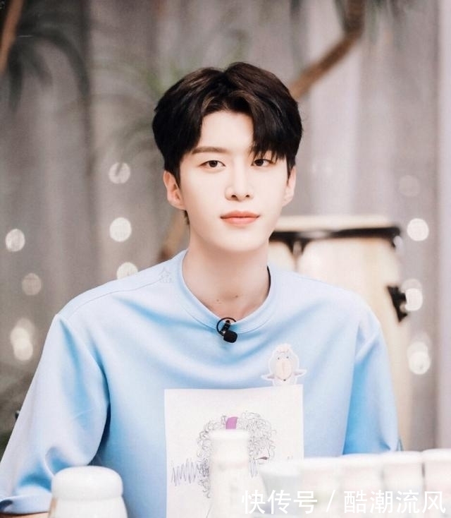 范丞丞|男孩只能穿黑白配吗?范丞丞样式非常实用