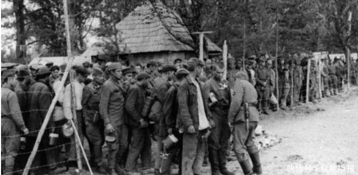 苏联|苏联处理二战“汉奸”三百万人扒光衣服,全部埋进雪地