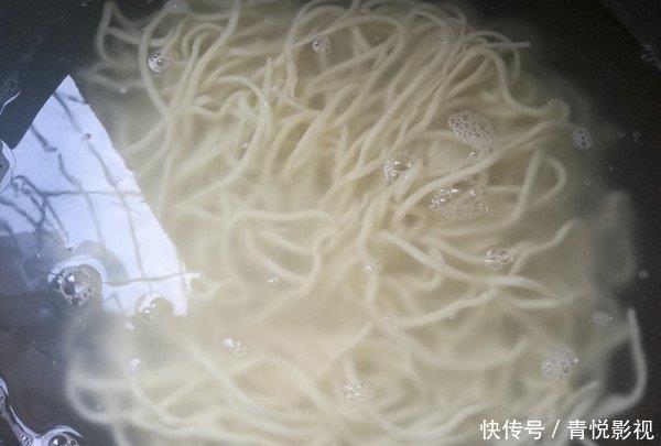 1勺|家常红烧牛肉面的做法,记住这几点,味道不比面馆差,吃着真过瘾