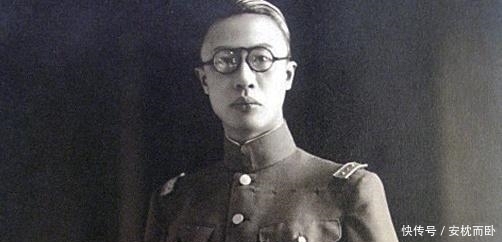 工作人员|溥仪买票进故宫,指出照片挂错,专家不懂装懂,溥仪那是我爹