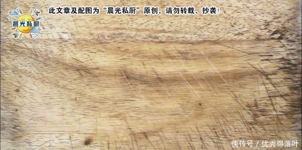 鸡蛋|肉松蛋饼,10分钟搞定营养又美味的早餐,媲美早餐店的鸡蛋卷饼!