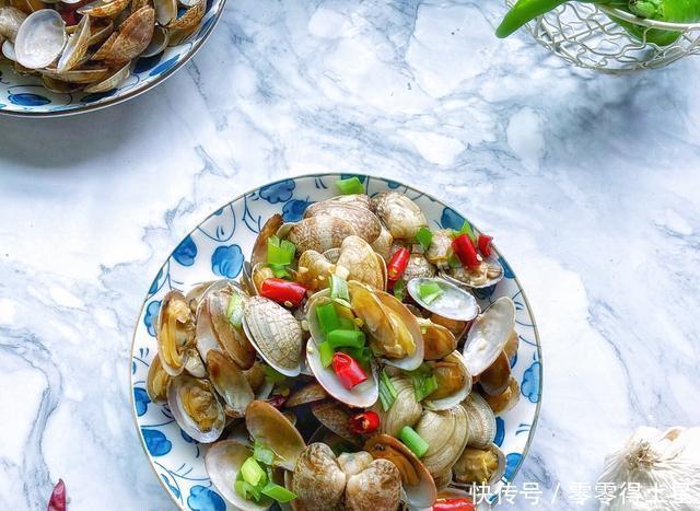 家里|中秋节家里来客人,买了2斤花蛤,做了个辣炒花蛤,口感香辣过瘾