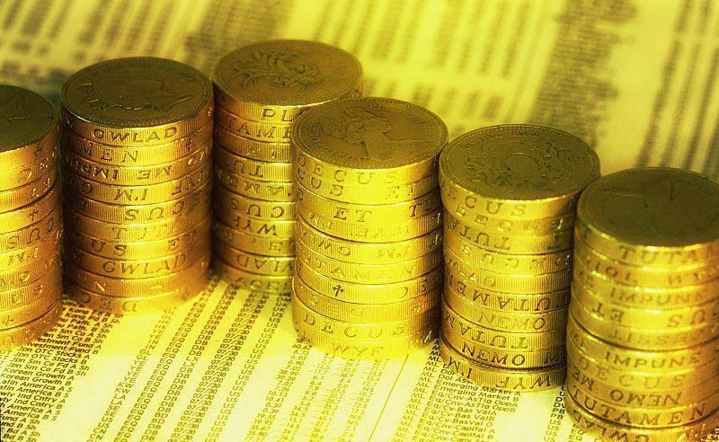 巨额|国王生前留下巨额宝藏,20万人苦寻多年一无所获,却被2小孩发现