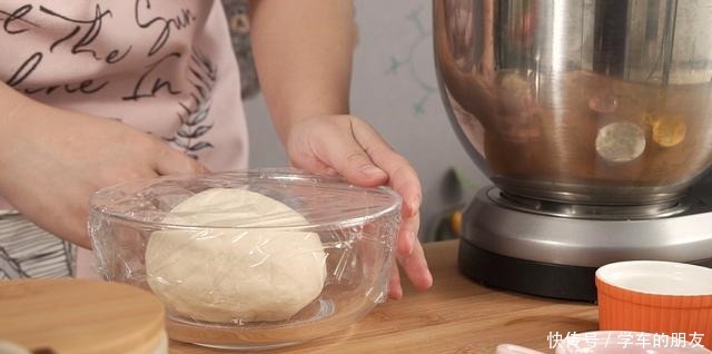 理想|肉多到掉出来,这样豪华的卤肉才称得上我心中理想的肉夹馍