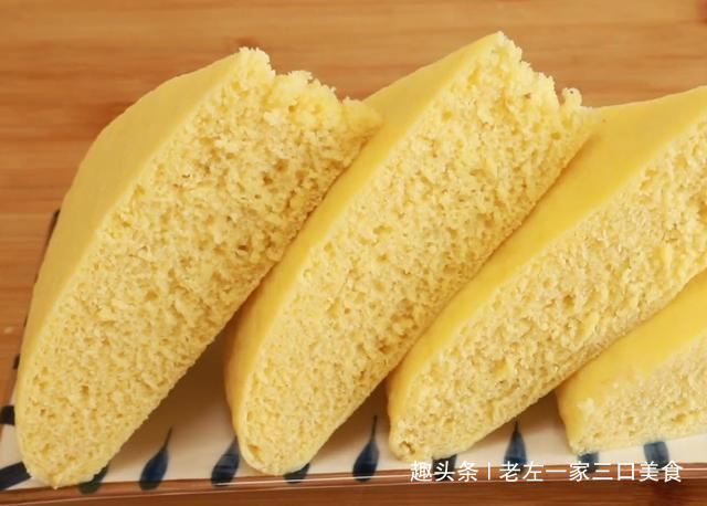 发面|玉米面发糕简单快速的做法不用发面,一次成型,蓬松宣软不发粘