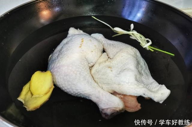 在家|口水鸡好吃的诀窍有2点,小厨与你分享详细步骤,适合在家自己做
