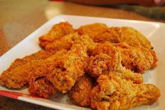 肯德基|肯德基“难吃还贵”的4款食物,土豆泥不算啥,最后1种让人忍不了