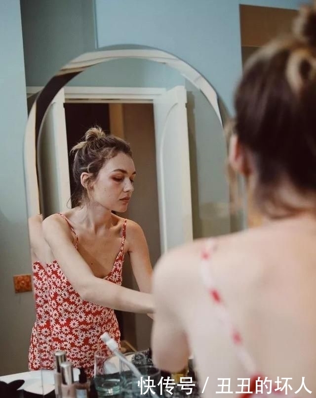  衣服|大胸与平胸，穿同一件衣服，有什么区别？