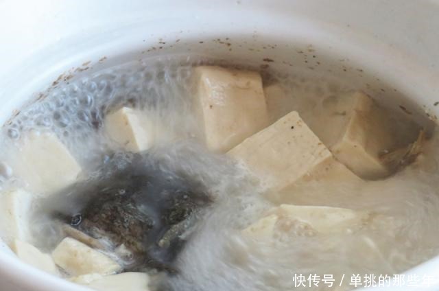 上火|秋季我家最受欢迎的汤,暖胃益智补钙,味道鲜美不上火,常喝