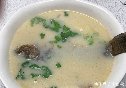 保证|无论煮什么鱼汤, 只要多加这“2味”! 保证鱼越煮越香, 汤越煮越白