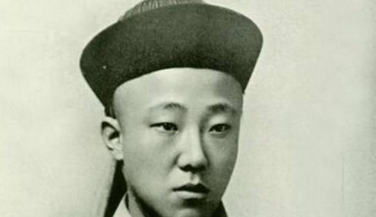 姜婉贞|原配生病，劝他纳两个丫鬟为妾，晚年本想合葬，最终二人各葬一处