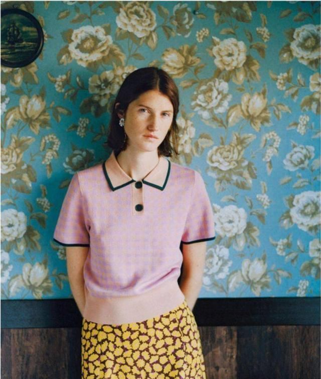 今夏|别再穿T恤了,今夏超流行的“短袖”长这样