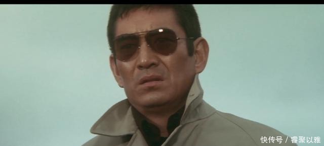 不温不火|电影《追捕》故事,在日本不温不火,删减的内容里有什么