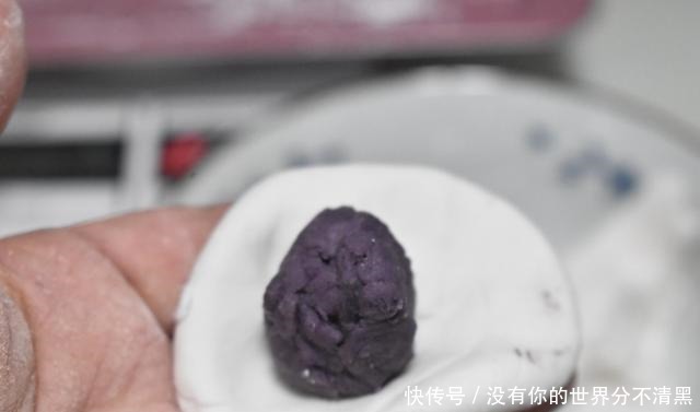 健康|宅在家汤圆自己做,不用糯米粉,软糯有弹性,馅料无油低糖更健康