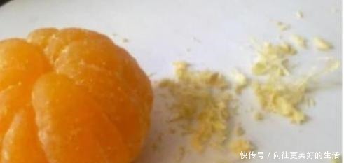 境界|吃货把水果吃出“新境界”,草莓去籽不算啥,看到蓝莓画面太美