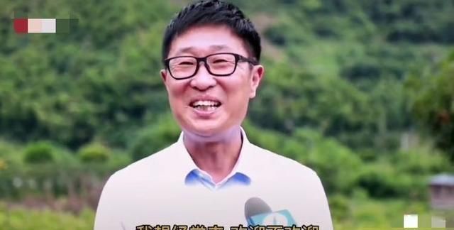 出镜|50岁林永健罕露面认不出,皮肤黝黑老态尽显,嘴没擦干净就出镜!