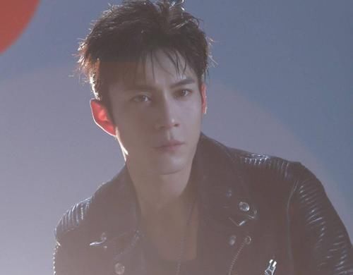 嘉宾|《追我吧》风波过后,华少终于再次复出,带来一档慢节奏综艺