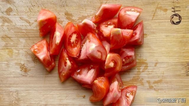  炒鸡蛋|西红柿炒鸡蛋，弄对顺序很重要，搞错一步，番茄不鲜蛋不嫩