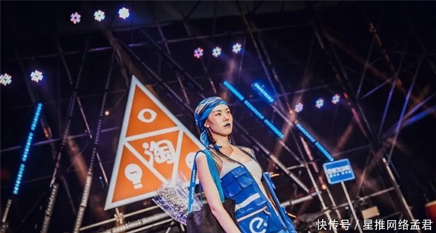 走心|网友欲4000收购麦当劳员工制服,身上印花走心了!难怪受欢迎