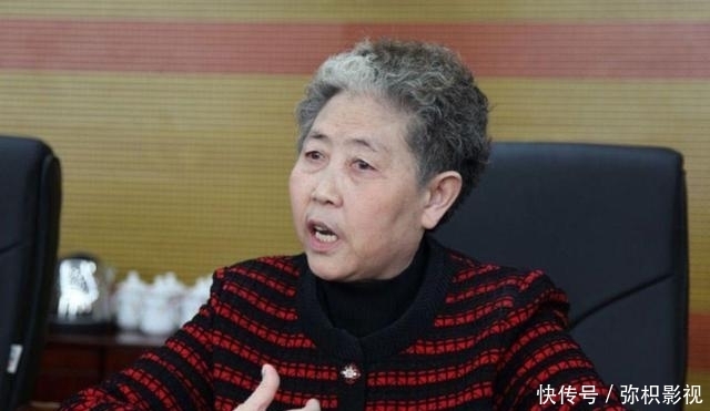 口味|老干妈：从背100斤黄泥赚3毛钱，到资产130亿，成功绝不仅靠口味