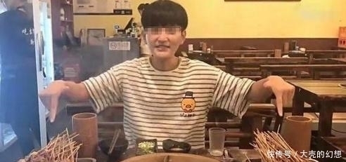 串串香|女子去吃69元自助餐,一人吃掉1000根肉串,走时老板笑着说免单