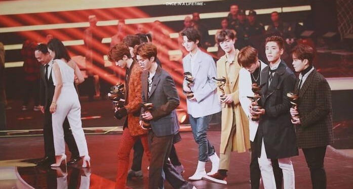 却说|李宇春遭质疑,学员纷纷退赛,她却说“不当导师,因为尊重”