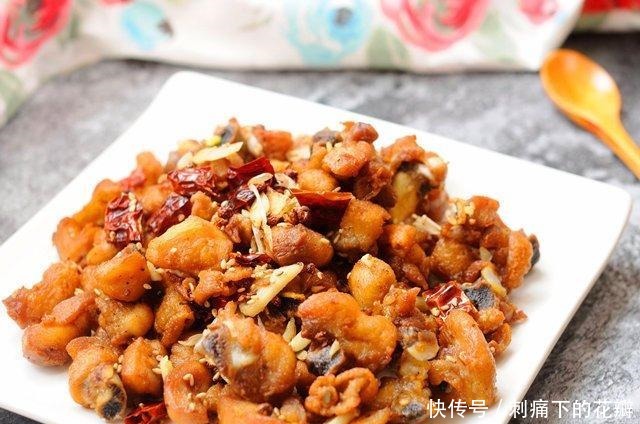 鸡肉|辣子鸡怎么做最好吃掌握这几点,鸡肉外酥里嫩麻辣鲜香,超下饭