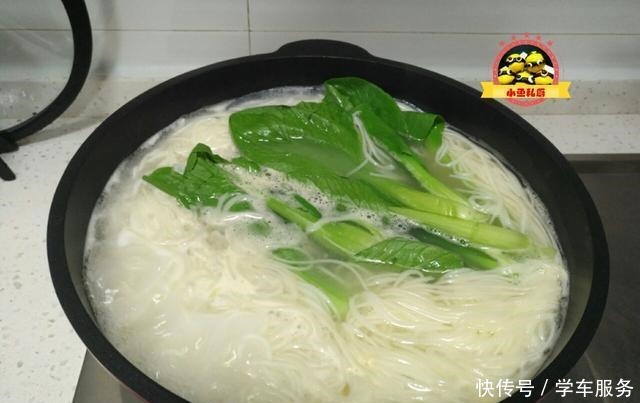 悄悄的|三伏天晚餐这样吃,既能填饱肚子,又不会长胖,体重悄悄的就轻了