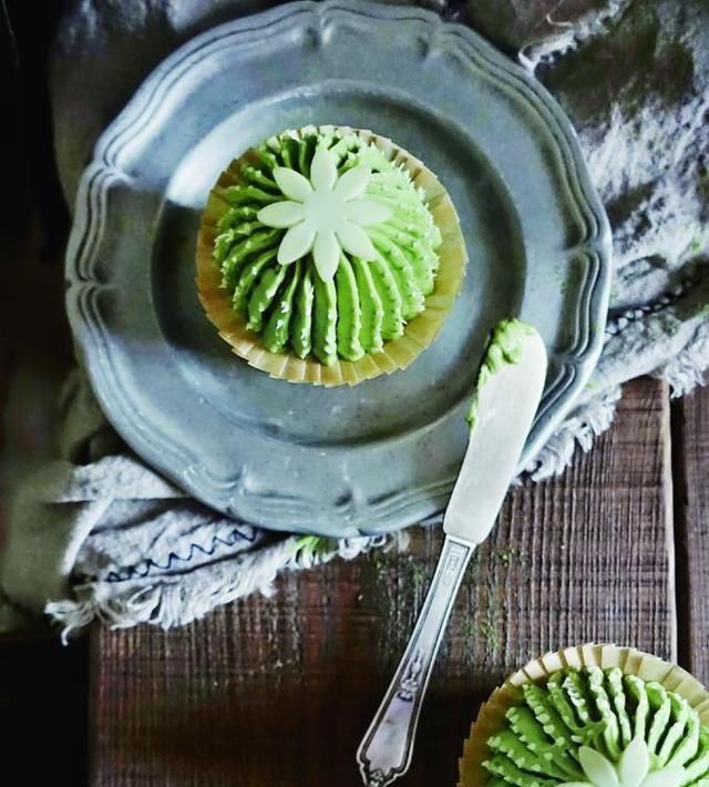 便当|开工便当就来吃仙人球蛋糕吧,这超级可爱的杯子蛋糕,萌翻天了