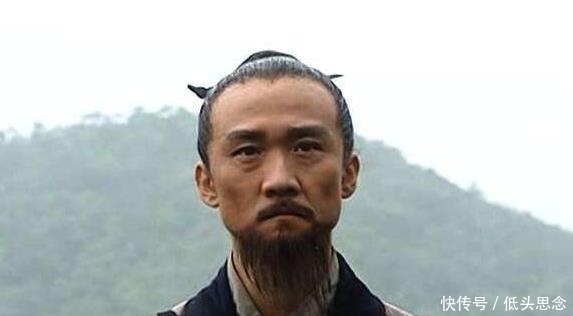 发疯|为什么范进中举后会发疯？看看他是什么职位，是你你也会疯