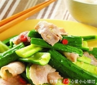 大肚子|黄瓜和它是天生一对,常吃清肠排毒,血管干净通畅,大肚子也平了