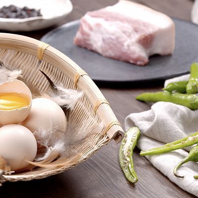  荷包蛋|荷包蛋杭椒五花肉