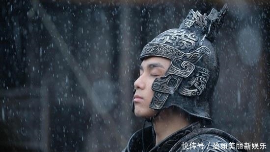 吕布|三国中最骁勇的武将, 单挑名将许褚张飞不败, 不是吕布和赵云