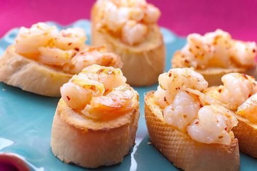 早晨|早晨一道虾仁面包,满足你一天的营养,海鲜的小创意