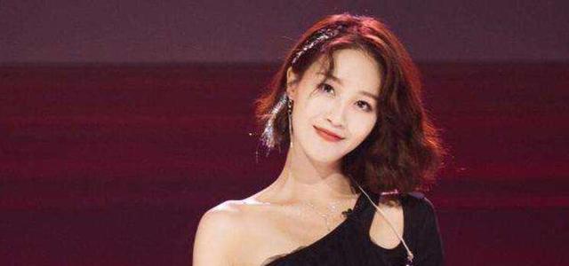  浪姐|《浪姐》蓝盈莹成“话题工具人”，郁可唯隐形人陪跑：真是亏大了