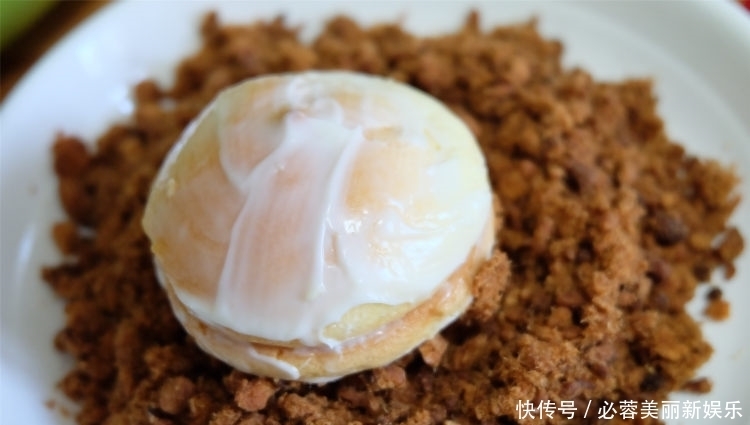 蛋糕店|咸甜适口的肉松小贝,你还在花钱去蛋糕店买吗?其实做法超简单