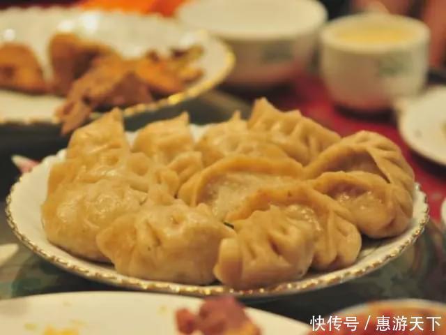 旅行|川西藏地的舌尖密码,不一样的“味蕾旅行”