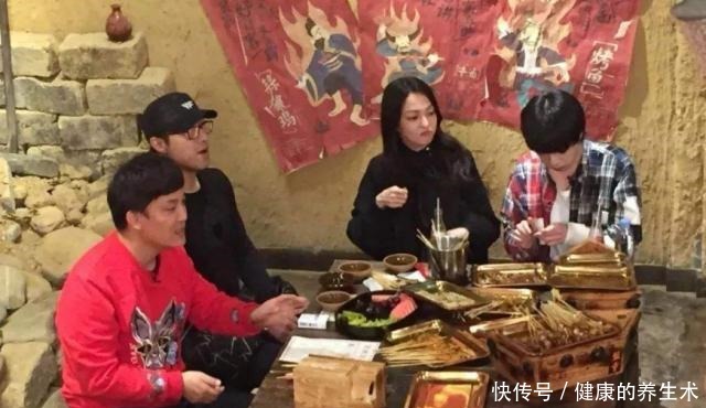 凉粉凉皮|喝酒时下酒菜再多,唯独5样不能吃,进食对身体影响大