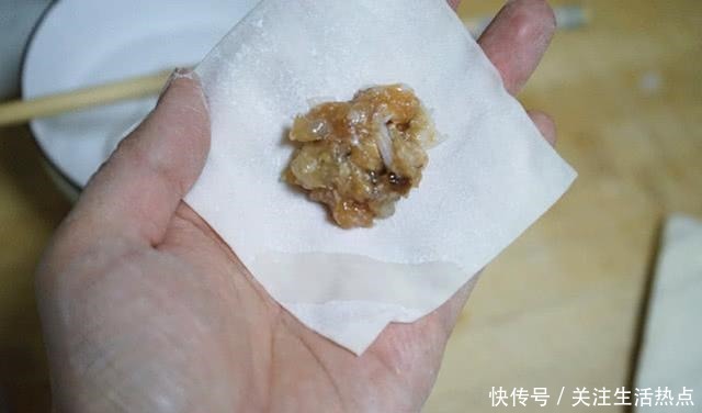 馄饨|馄饨馅怎么拌的鲜煮馄饨哪些配菜最好吃这些小窍门简单又实用