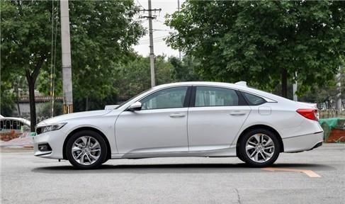  高档|外观霸气的汽车合集，现代人更喜欢的车，高档的外貌