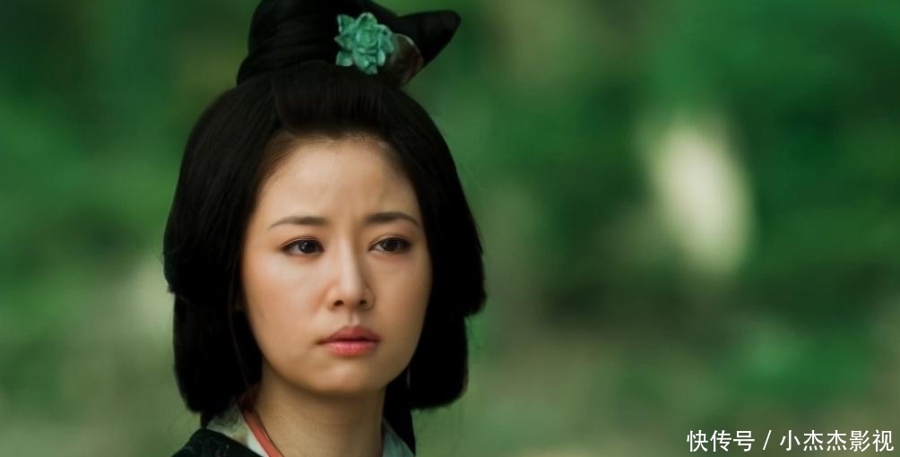 孙尚香|孙尚香睡觉有个坏习惯,法正建议刘备,分而居之