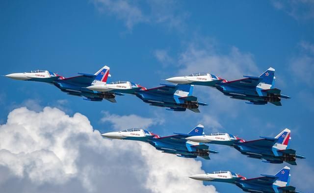  空中|空天军本是空中作秀的王者，豪华升级让人仰望，再次升级难逢敌手