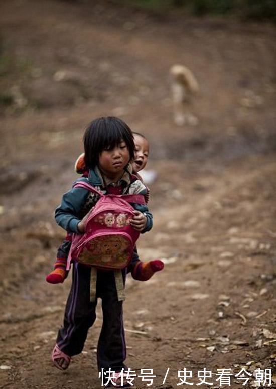 城里|实拍城乡教育的差距:城里学校像欧洲,农村学校像非洲