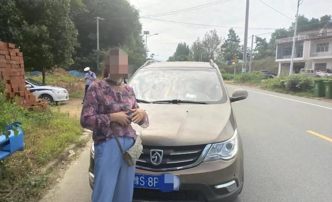 曝光|商城县公安局交警大队曝光2起农村面包车超员典型案例