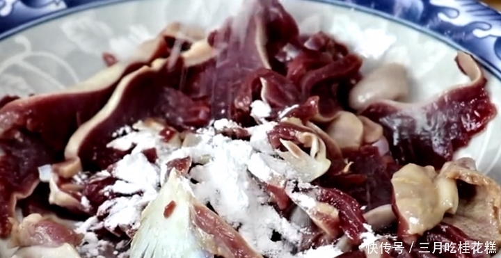 把鸡胗|如何做最好的鸡丁?食谱和实践告诉你,它的味道脆,嫩,开胃