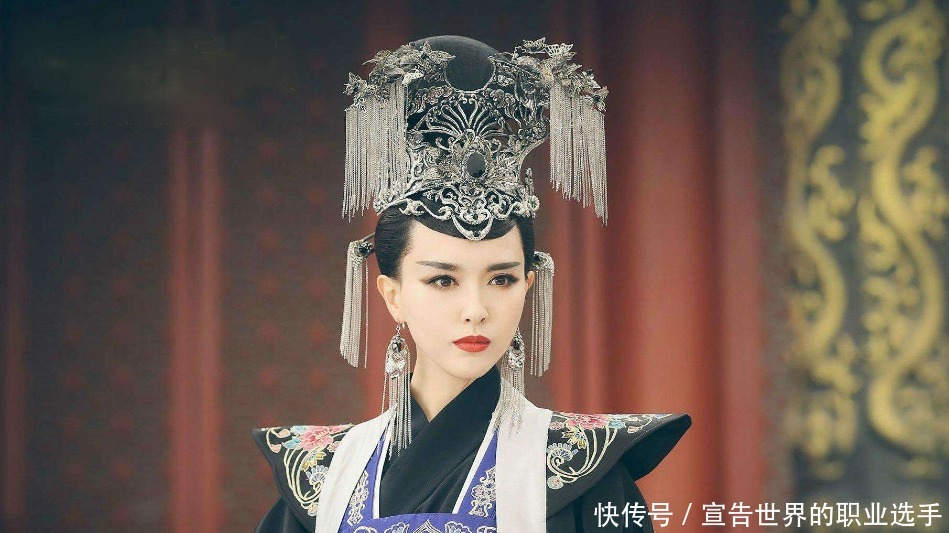 大权|她地位媲美慈禧,政治谋略不输武则天,手握大权却备受后人好评