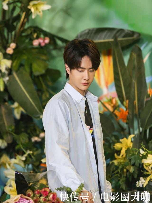 天天向上|王一博:跳跳舞机把脚崴到,但我还是要跳无价之姐