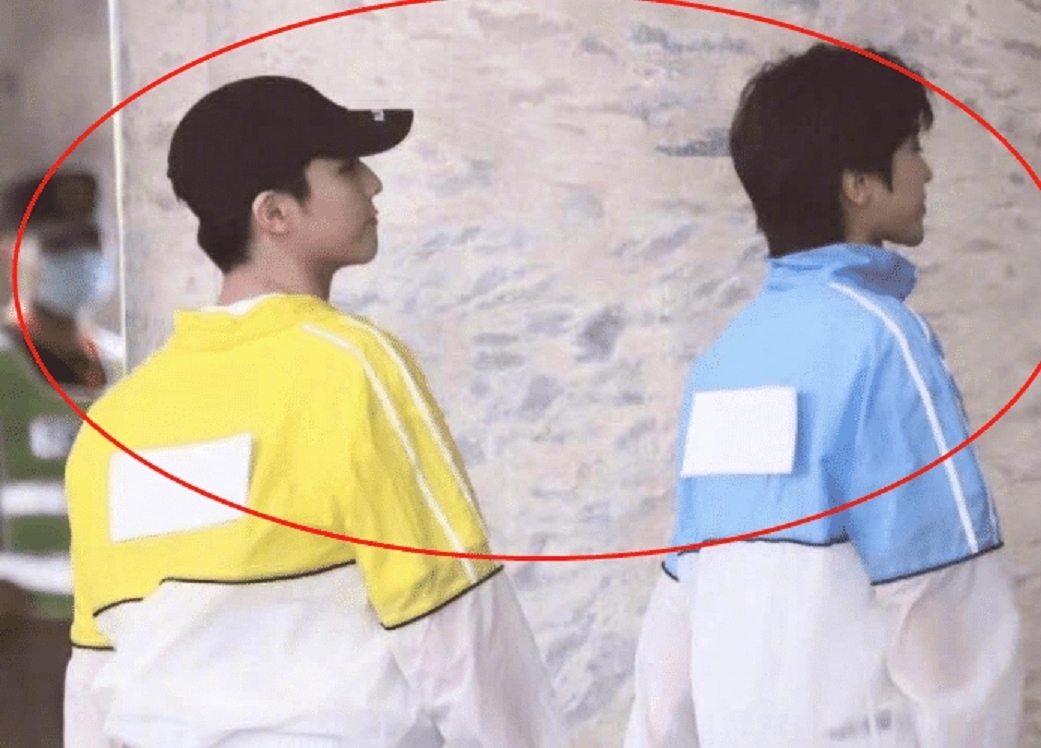 粉丝们|陈立农录制《奔跑吧》,与182的蔡徐坤同框,这身高差让人惊喜