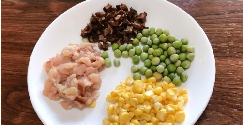 很火|很火的糯米粉小吃,我家一周吃3次,软糯香咸,吃一次忘不了